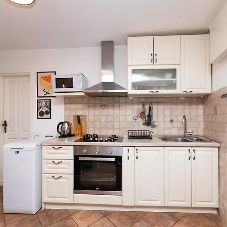 Kontra Apartman Split